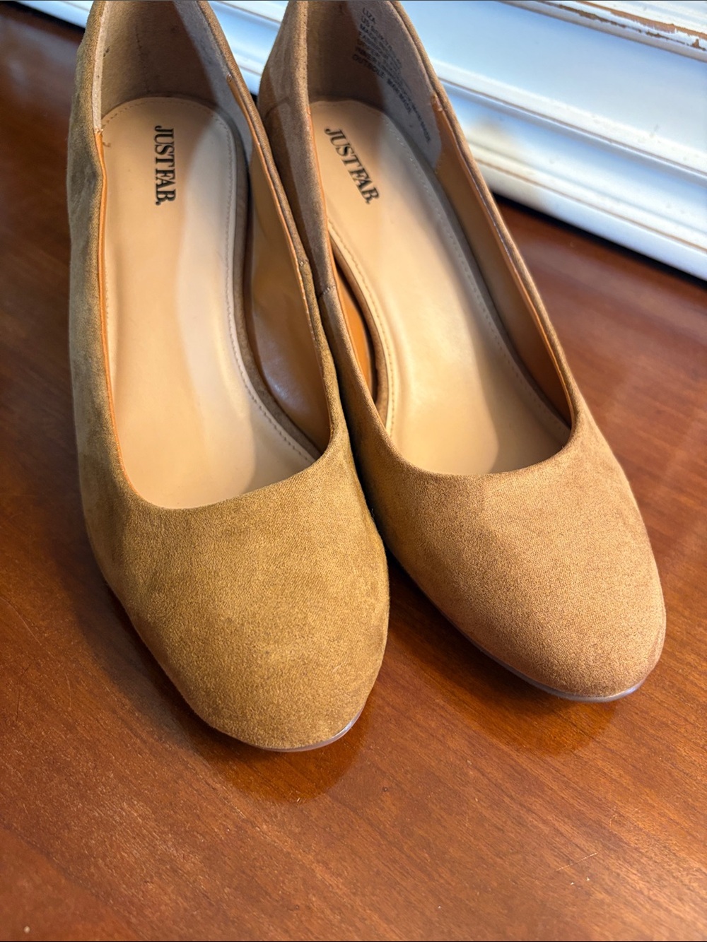 JustFab Camel Suede Round-Toe Pumps 9 - Picture 3 of 7
